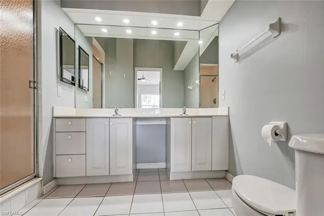 $2,500 | 6812 Satinleaf Road South, Unit 202, Naples, FL 34109