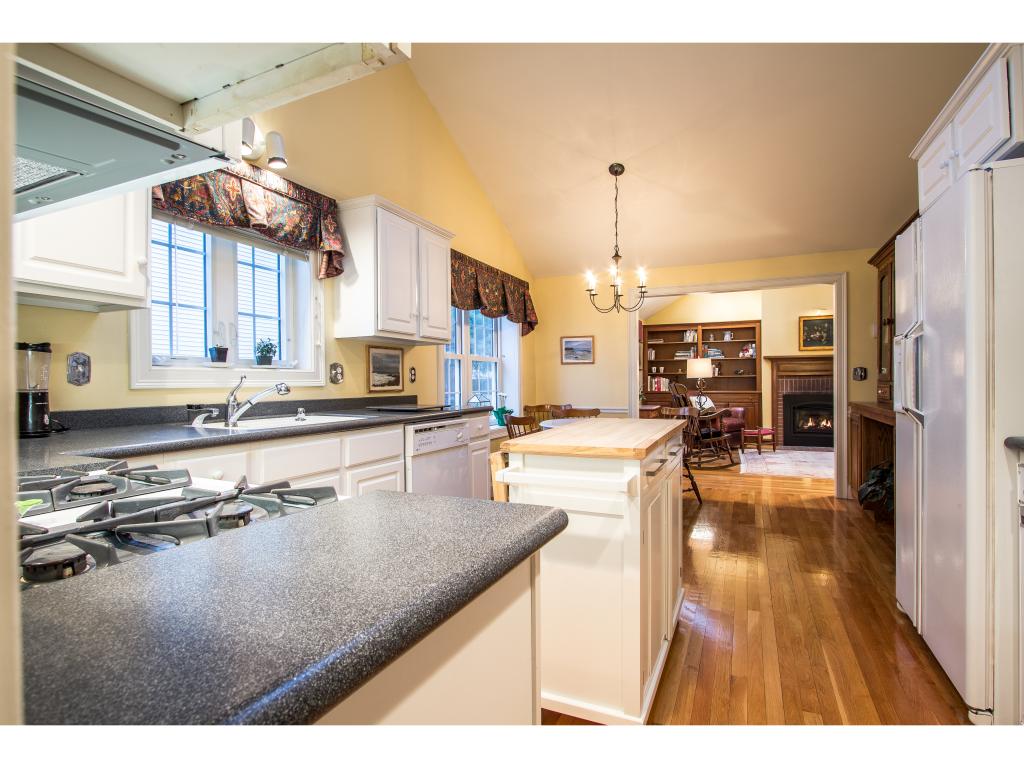 25 Hampton Meadows, Unit 25 Hampton, NH 03842 - Photo 15 of 35