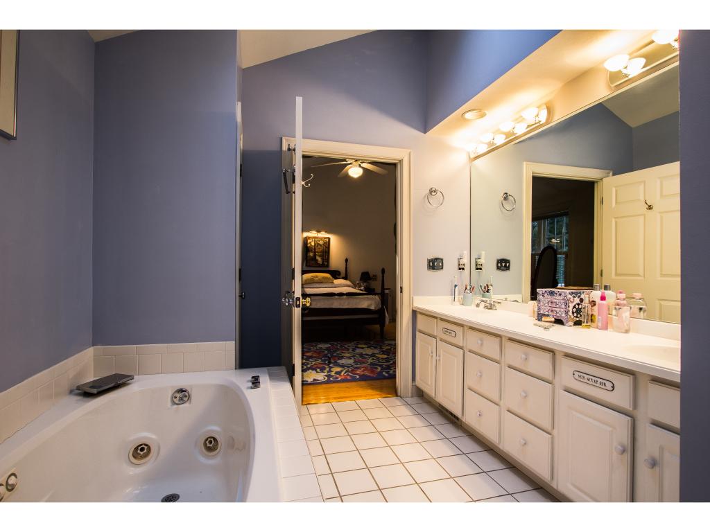 25 Hampton Meadows, Unit 25 Hampton, NH 03842 - Photo 20 of 35