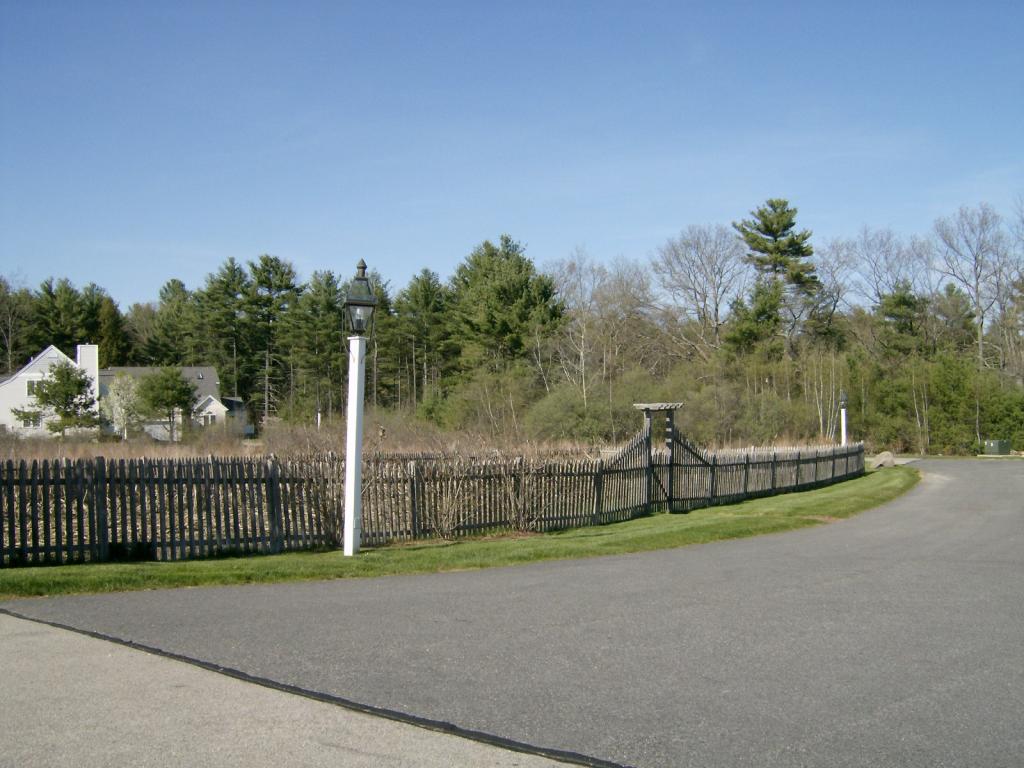 25 Hampton Meadows, Unit 25 Hampton, NH 03842 - Photo 33 of 35