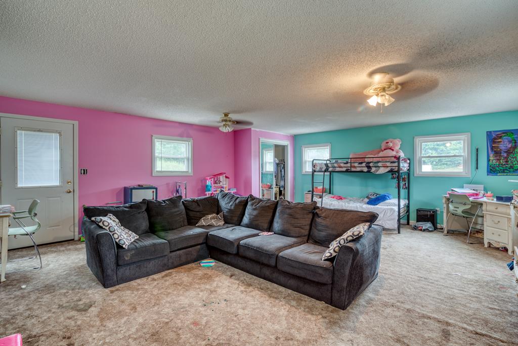 3351 Whitetop Road Chilhowie, VA 24319 - Photo 13 of 19 Gallery Image 13