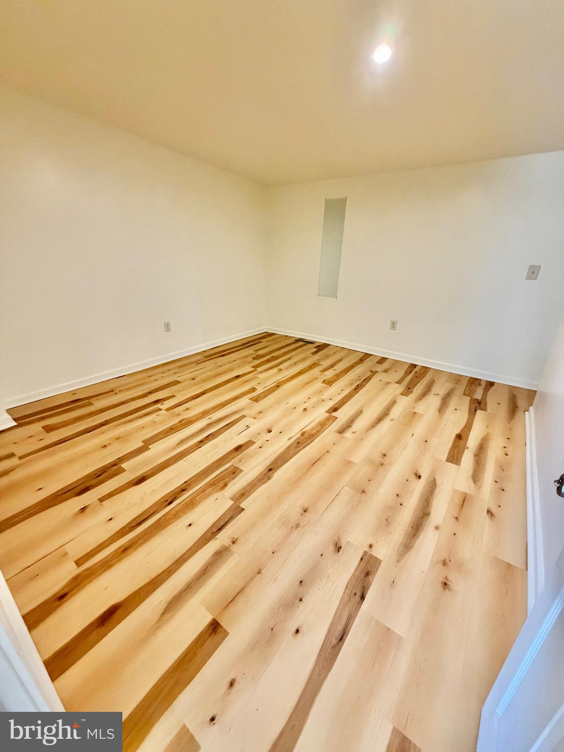 1211 West Poplar Street York, PA 17404 - Photo 31 of 38 a view of a room