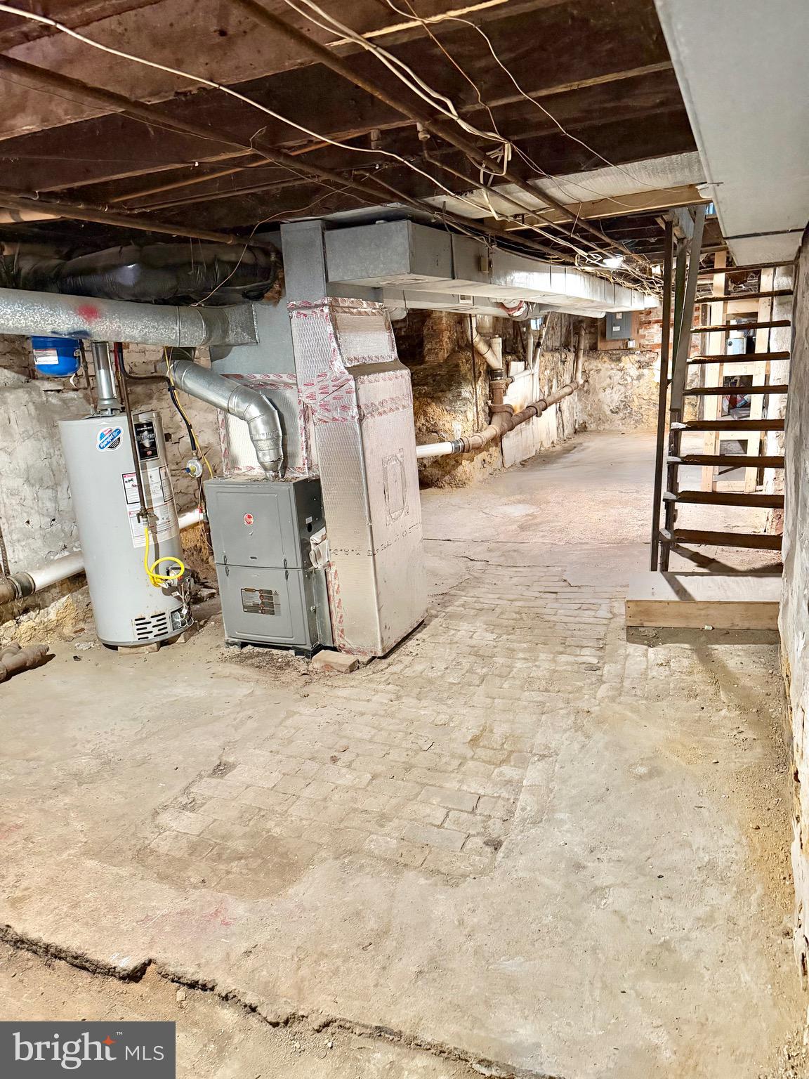 1211 West Poplar Street York, PA 17404 - Photo 38 of 38 a view of a garage with wooden roof