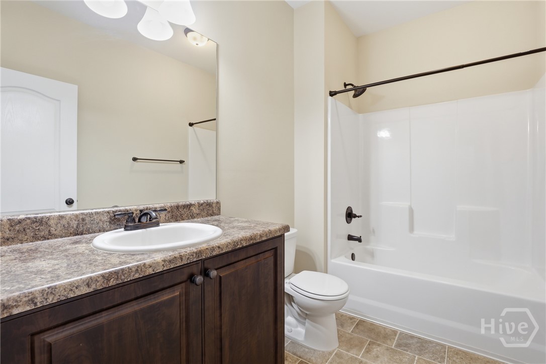 220 Fairmont Drive Rincon, GA 31326 - Photo 36 of 49 Main Level Bathroom