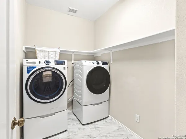 $299,000 | 120 Brook Meadows, Schertz, TX 78154