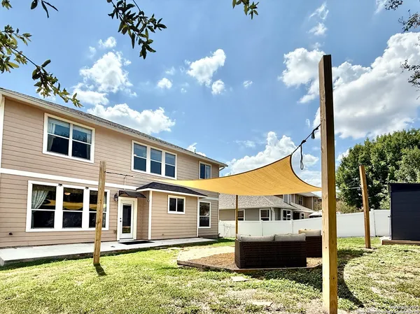 $299,000 | 120 Brook Meadows, Schertz, TX 78154