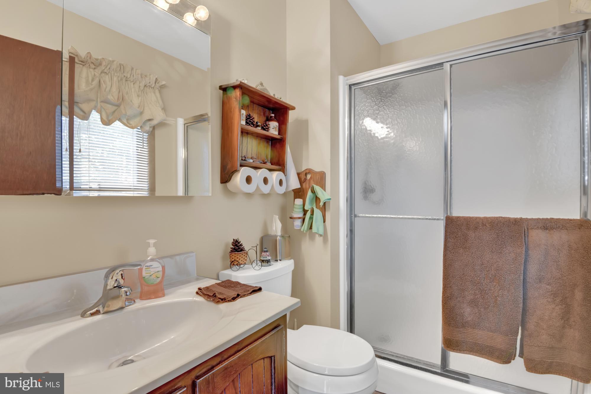 19402 Gunpowder Road Manchester, MD 21102 - Photo 16 of 43 Master Bath