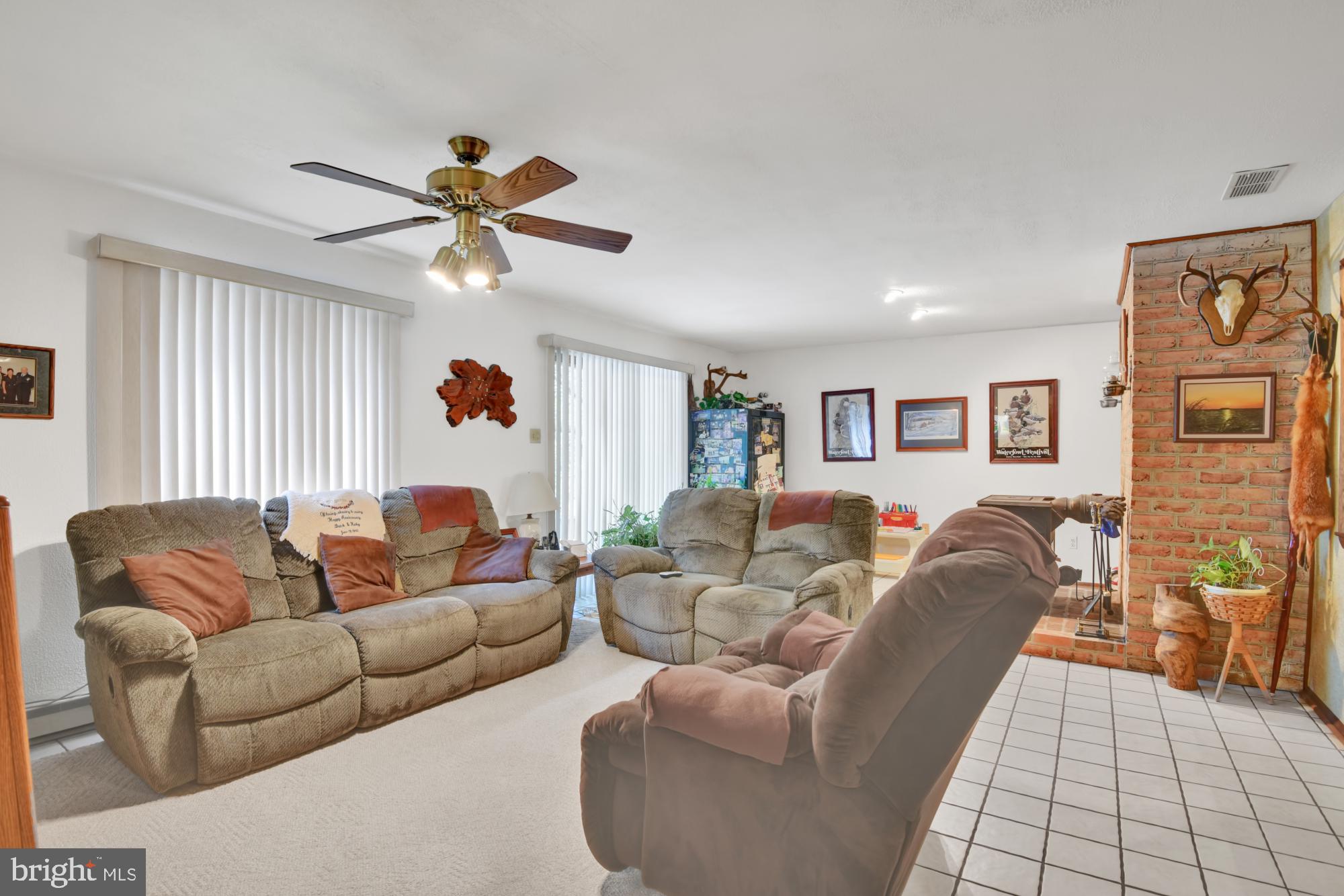 19402 Gunpowder Road Manchester, MD 21102 - Photo 8 of 43 Family Room