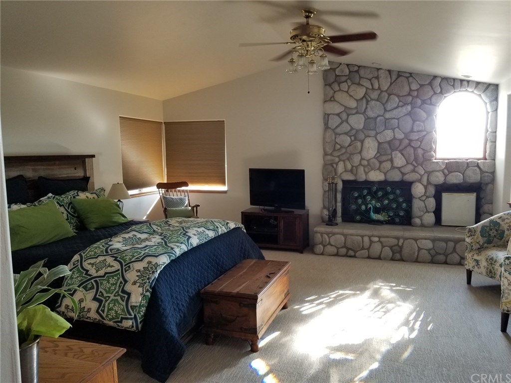 2874 Felix Court Riverside, CA 92503 - Photo 11 of 22