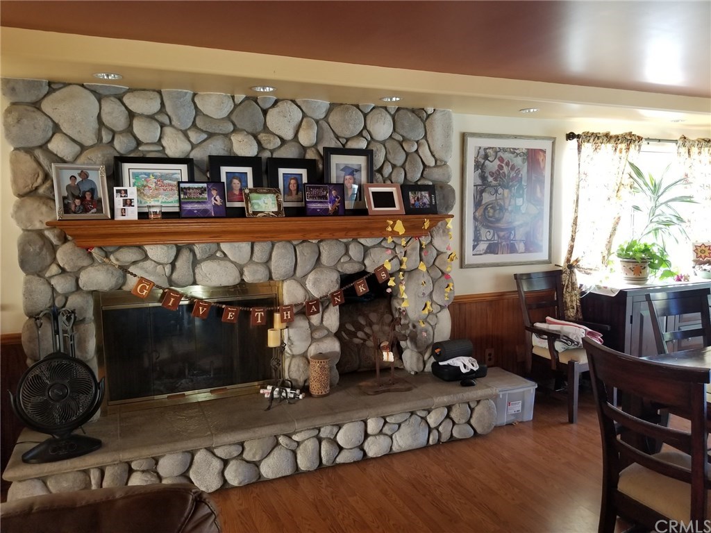 2874 Felix Court Riverside, CA 92503 - Photo 4 of 22