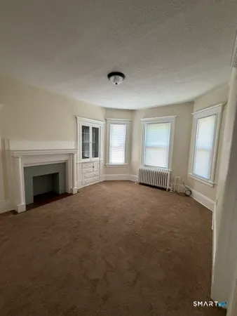 $1,700 | 307 Westland Street, Unit 2, Hartford, CT 06112