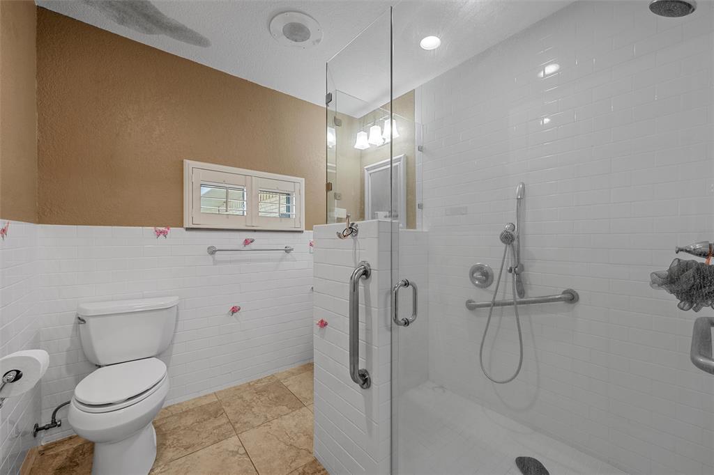 5444 Old Lorena Road Lorena, TX 76655 - Photo 14 of 27