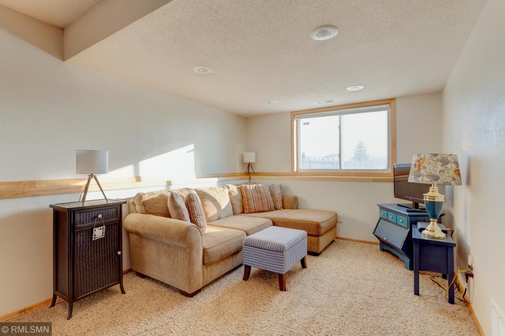 813 River Terrace Street Prescott, WI 54021 - Photo 14 of 32 Gallery Image 14