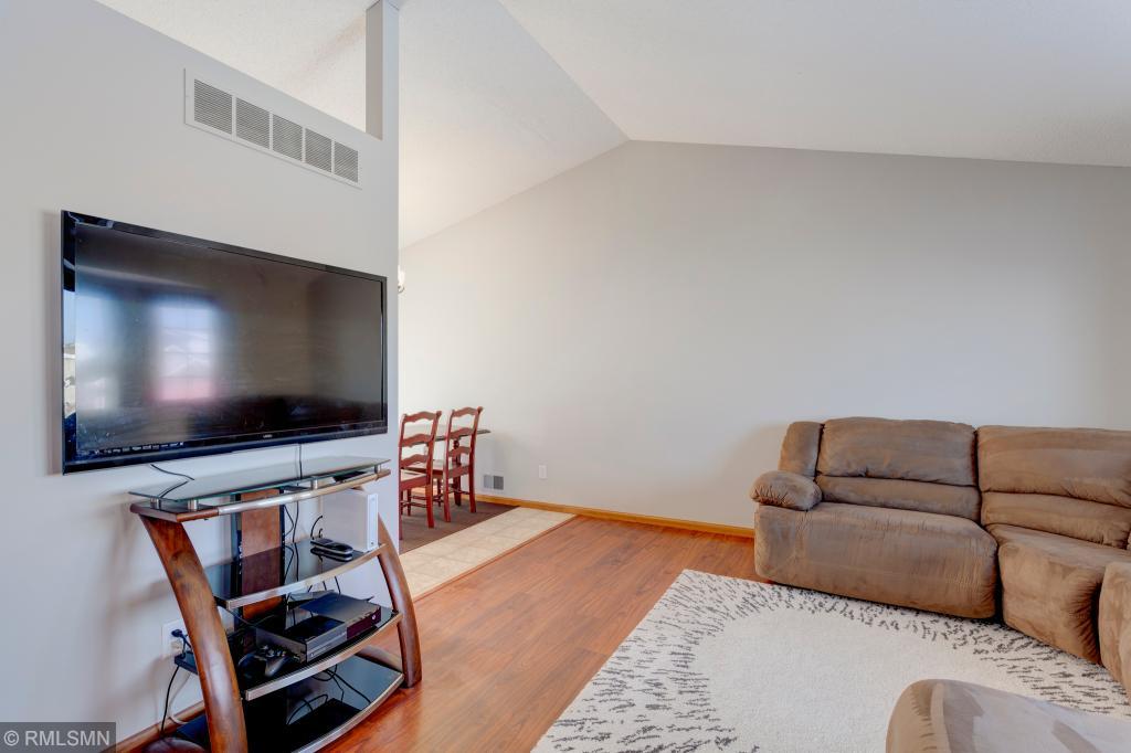 813 River Terrace Street Prescott, WI 54021 - Photo 6 of 32 Gallery Image 6