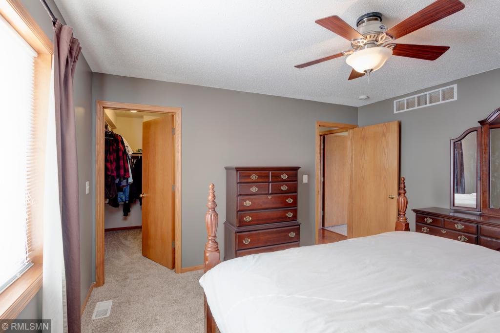 813 River Terrace Street Prescott, WI 54021 - Photo 9 of 32 Gallery Image 9