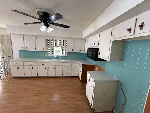 $179,900 | 6905 Sycamore Avenue, Kansas City, MO 64133