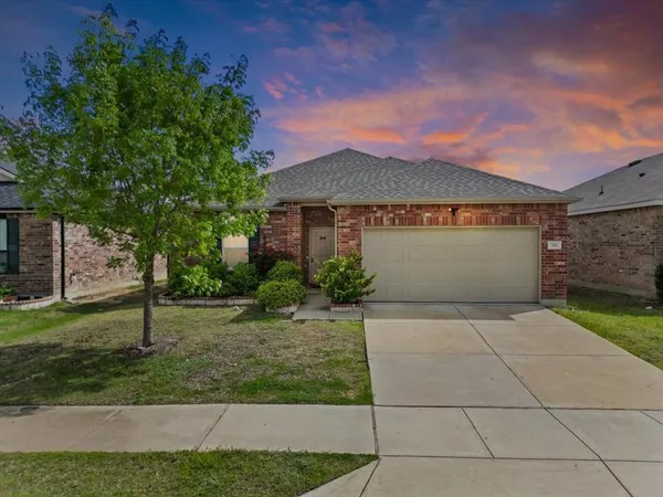 $320,000 | 3116 Layla Creek Drive, Little Elm, TX 75068