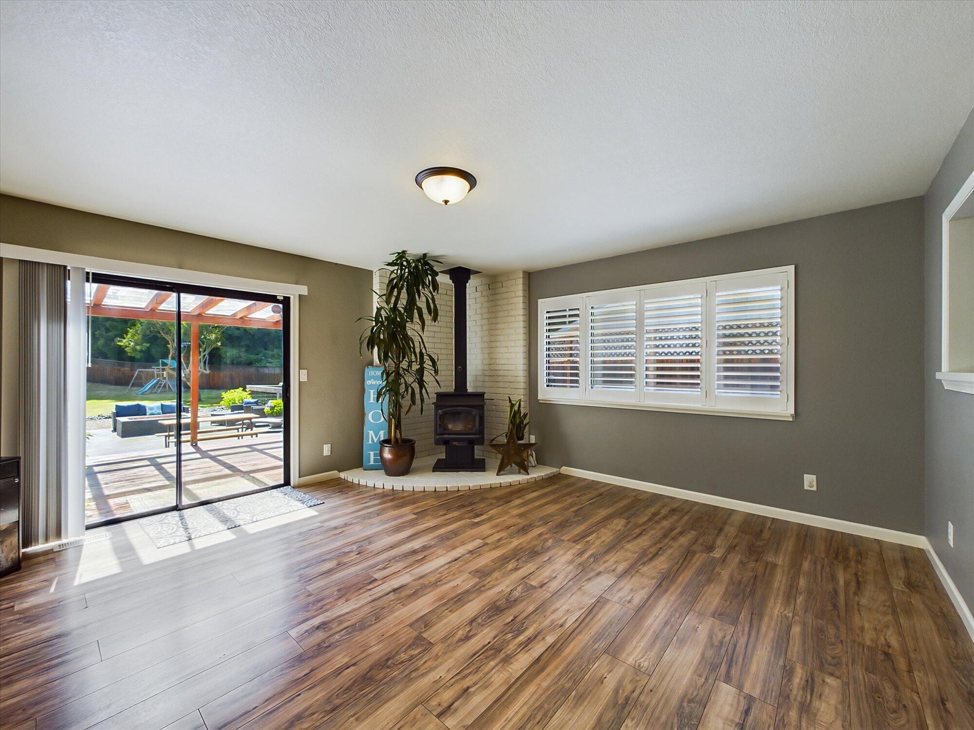4048 Campton Road Eureka, CA 95503 - Photo 20 of 54