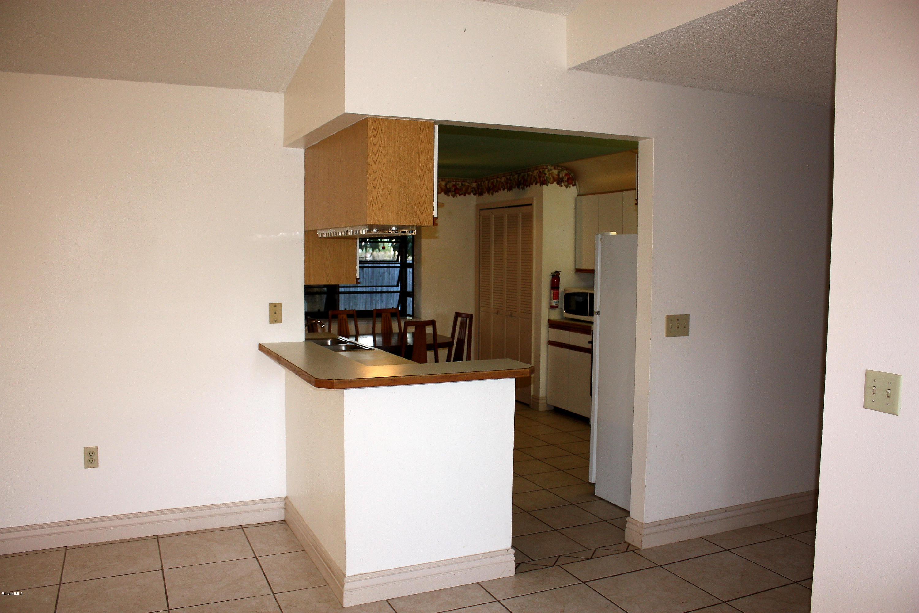 864 Croton Road Rockledge, FL 32955 - Photo 4 of 12 Eat In Kitchen