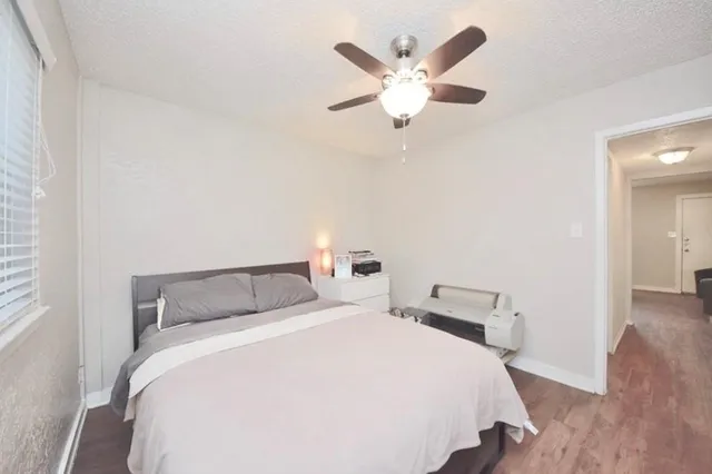 $950 | 2401 Manor Road, Unit 132A, Austin, TX 78722