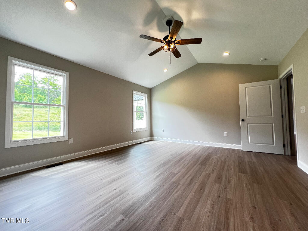 407 Garrison Hollow Road Elizabethton, TN 37643 - Photo 10 of 25 09