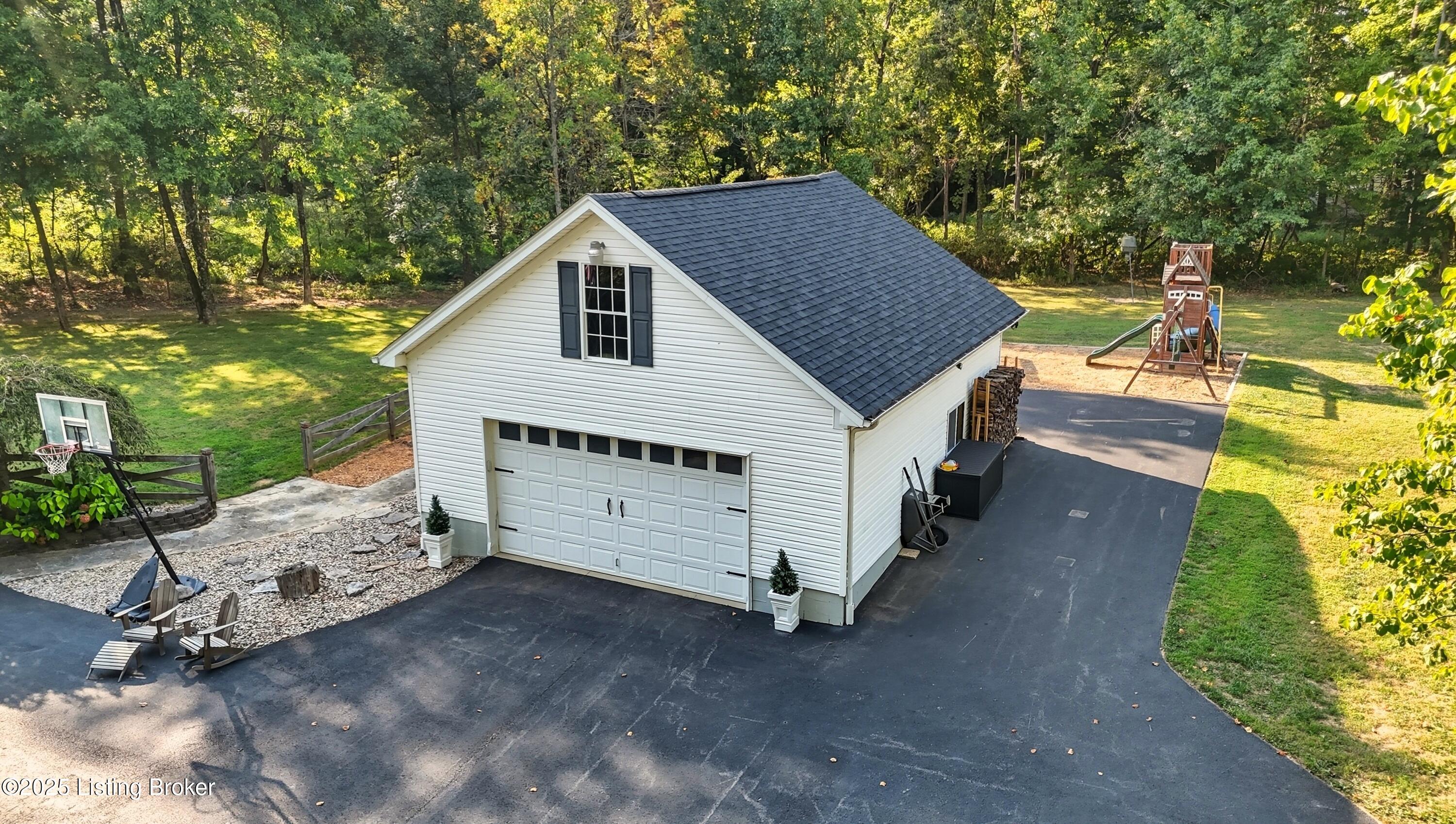 1405 Rebel Ridge Road La Grange, KY 40031 - Photo 73 of 85 Garage