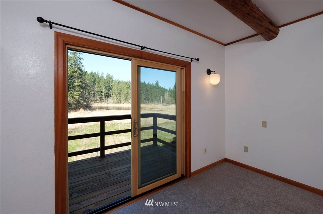 240 Sand Road Port Townsend, WA 98368 - Photo 16 of 38 Gallery Image 16