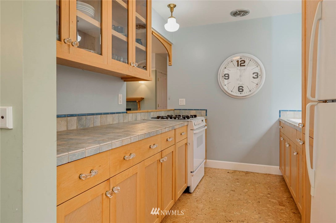 240 Sand Road Port Townsend, WA 98368 - Photo 29 of 38 Gallery Image 29