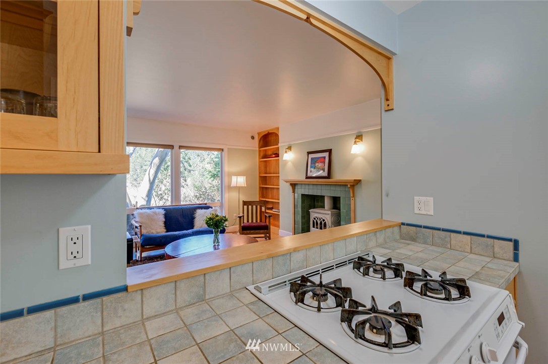 240 Sand Road Port Townsend, WA 98368 - Photo 30 of 38 Gallery Image 30