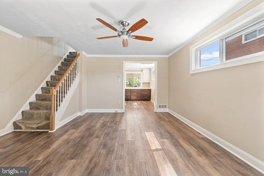 8266 Kavanagh Road Dundalk, MD 21222 - Photo 8 of 31