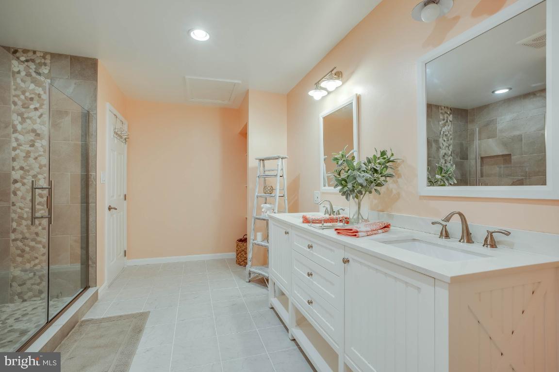 17432 Rock Point Road Newburg, MD 20664 - Photo 27 of 63