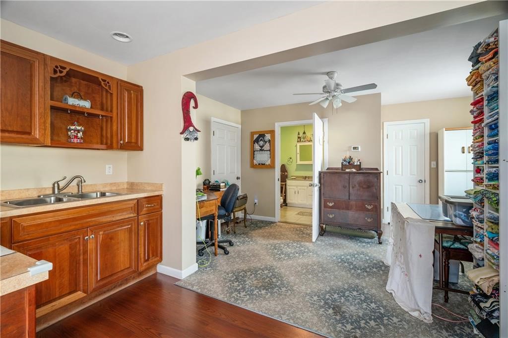 19 Hopkins Street Lincoln, RI 02865 - Photo 16 of 22