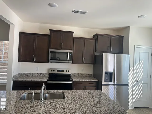 $2,195 | 86 Blackthorn Lane, Angier, NC 27501