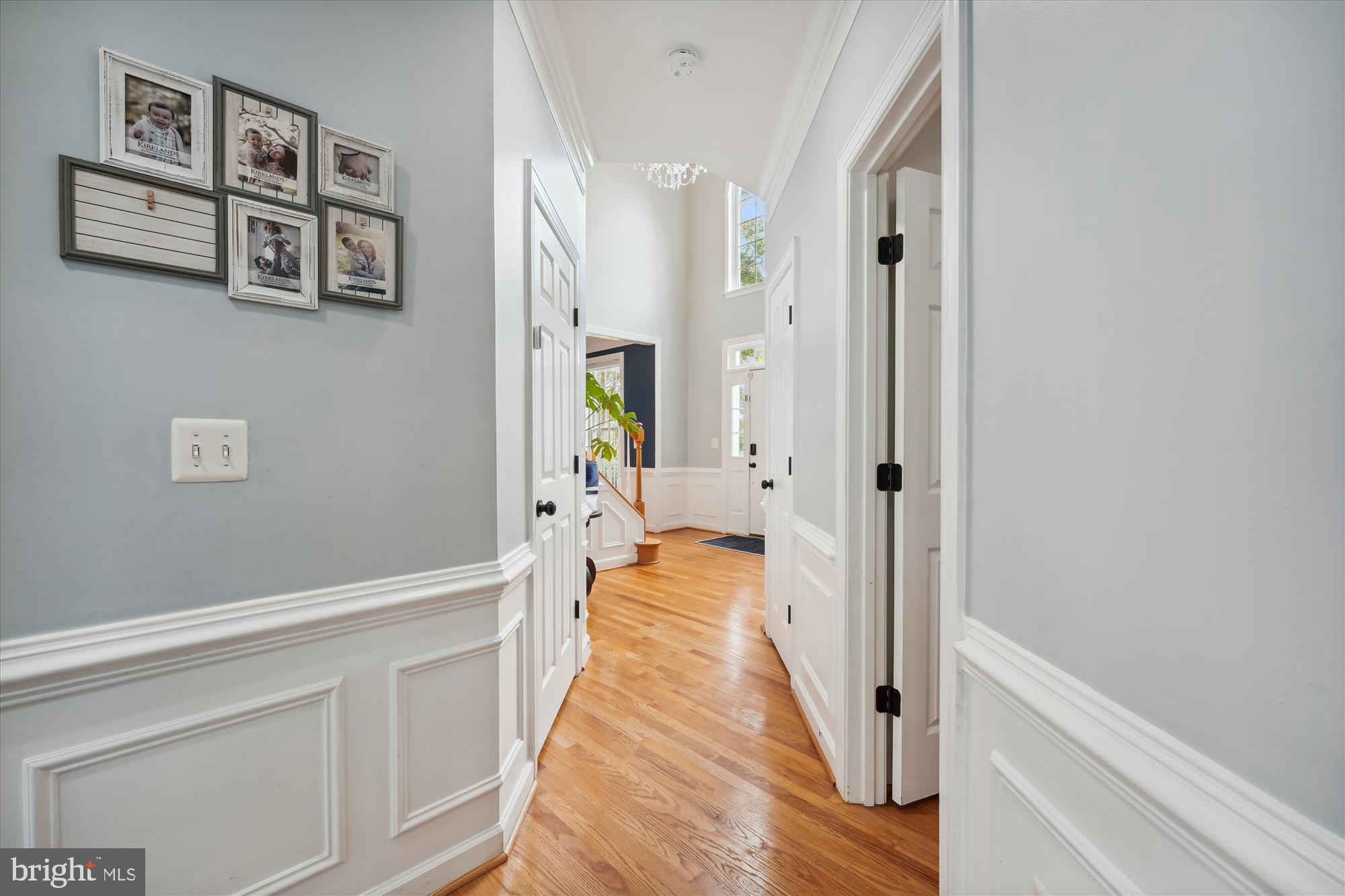 5265 Celestial Lane Waldorf, MD 20601 - Photo 13 of 111 Hallway to Front Foyer