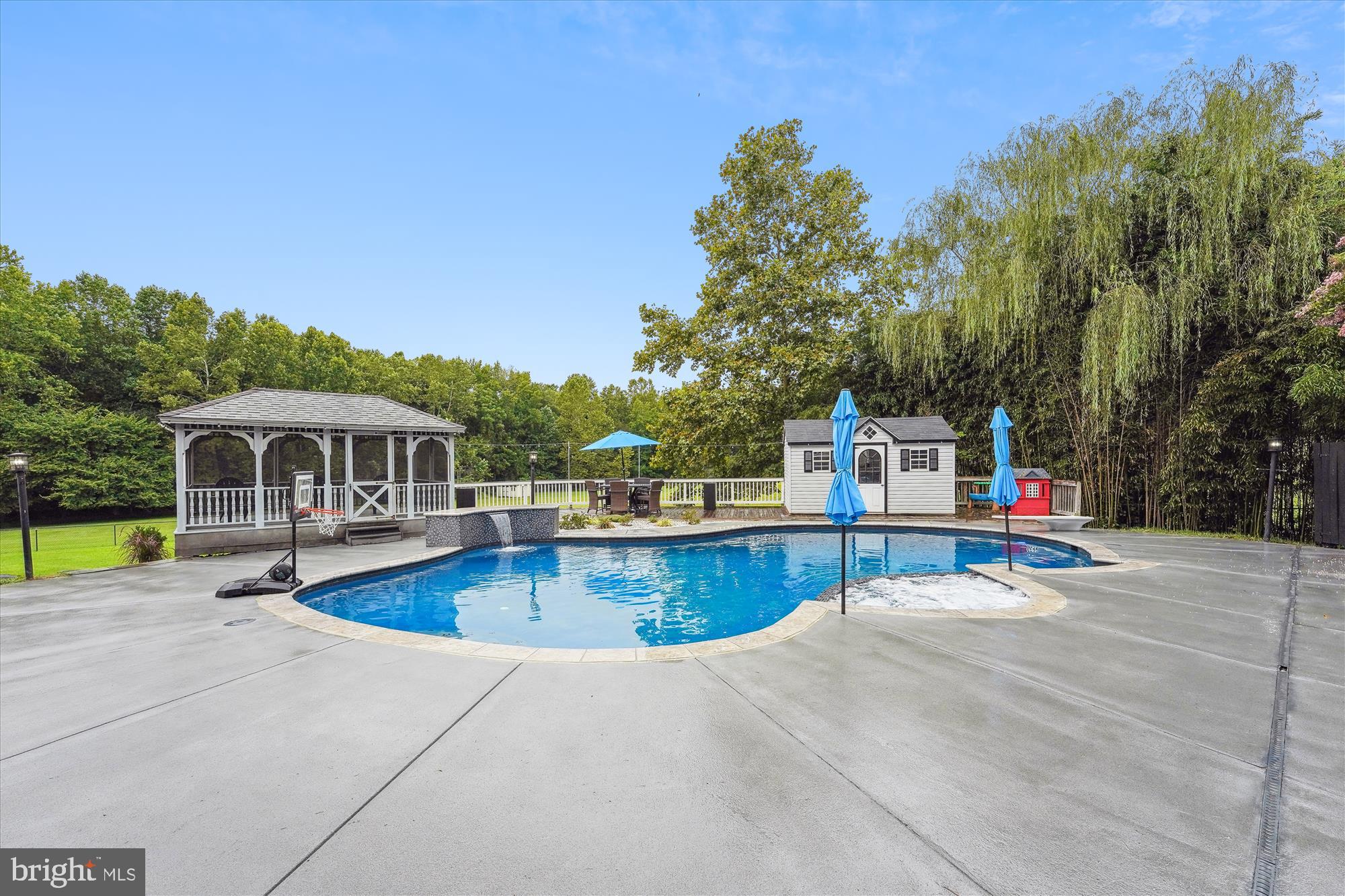 5265 Celestial Lane Waldorf, MD 20601 - Photo 71 of 111 Rear Patio and Salt Water Pool