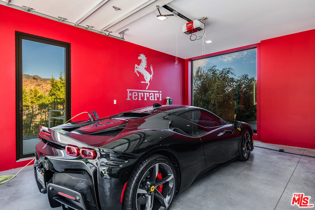 23919 Malibu Road Malibu, CA 90265 - Photo 30 of 31