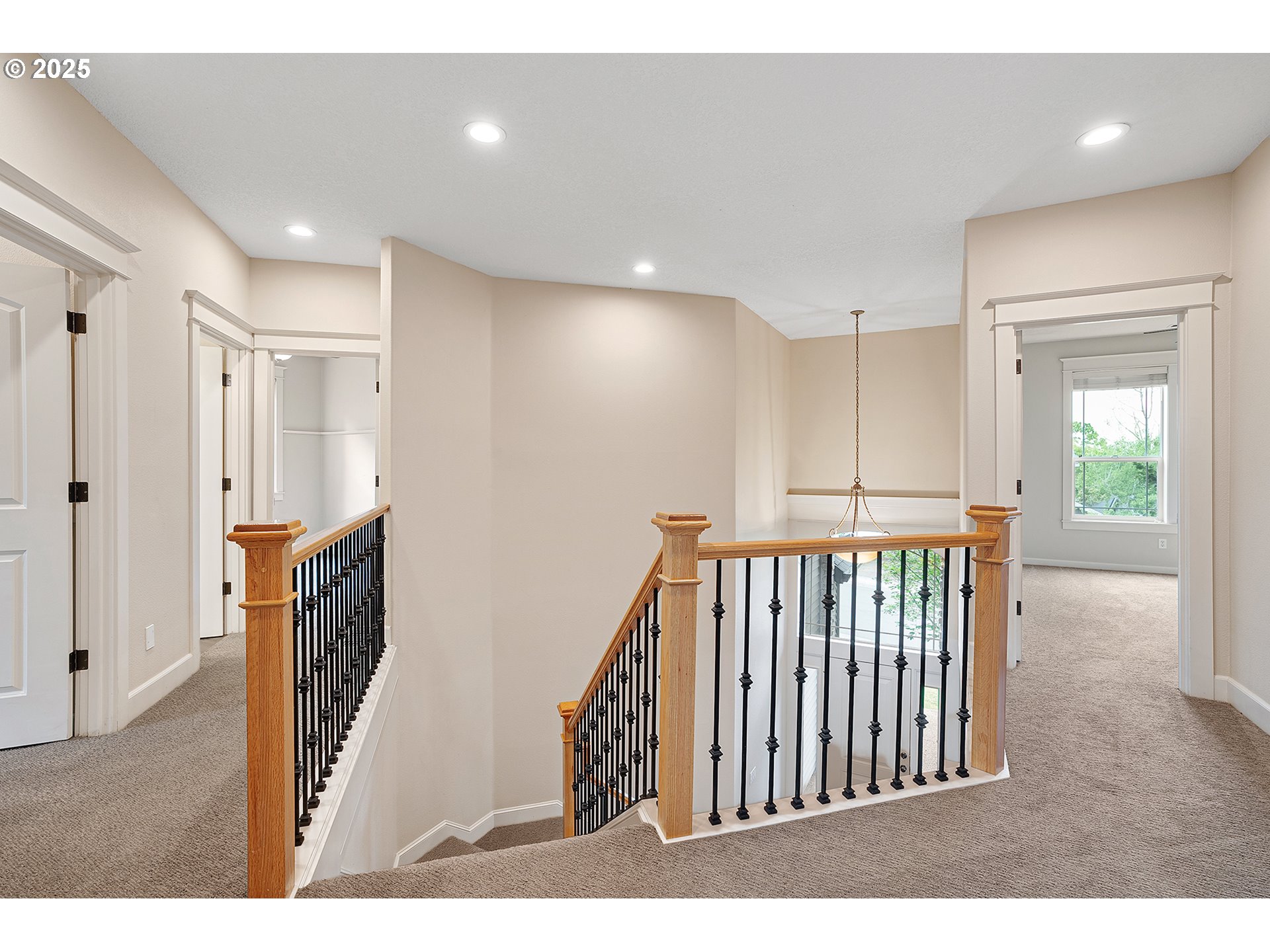 3578 Northwest Gerritz Terrace Portland, OR 97229 - Photo 22 of 38