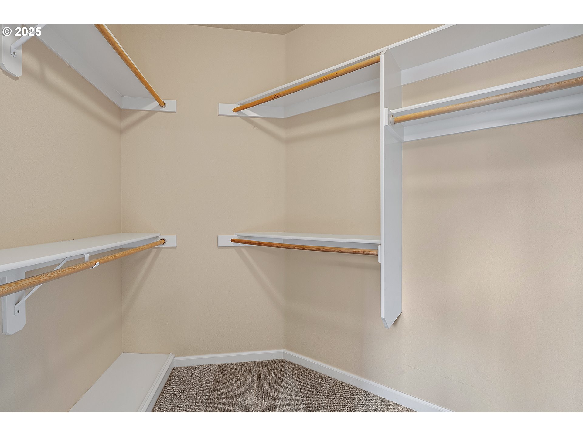 3578 Northwest Gerritz Terrace Portland, OR 97229 - Photo 26 of 38