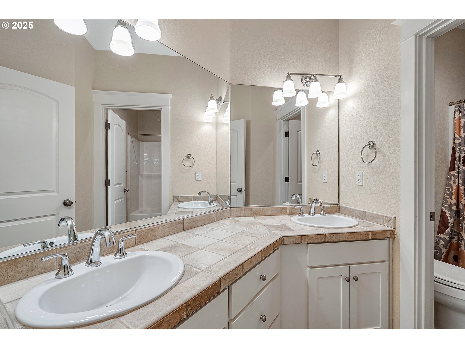 3578 Northwest Gerritz Terrace Portland, OR 97229 - Photo 28 of 38