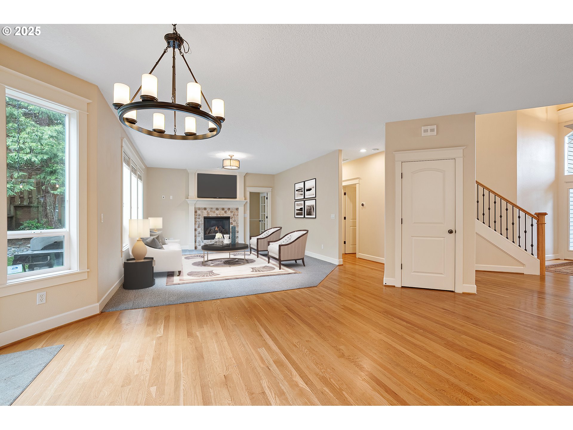 3578 Northwest Gerritz Terrace Portland, OR 97229 - Photo 3 of 38 Primary Bedroom