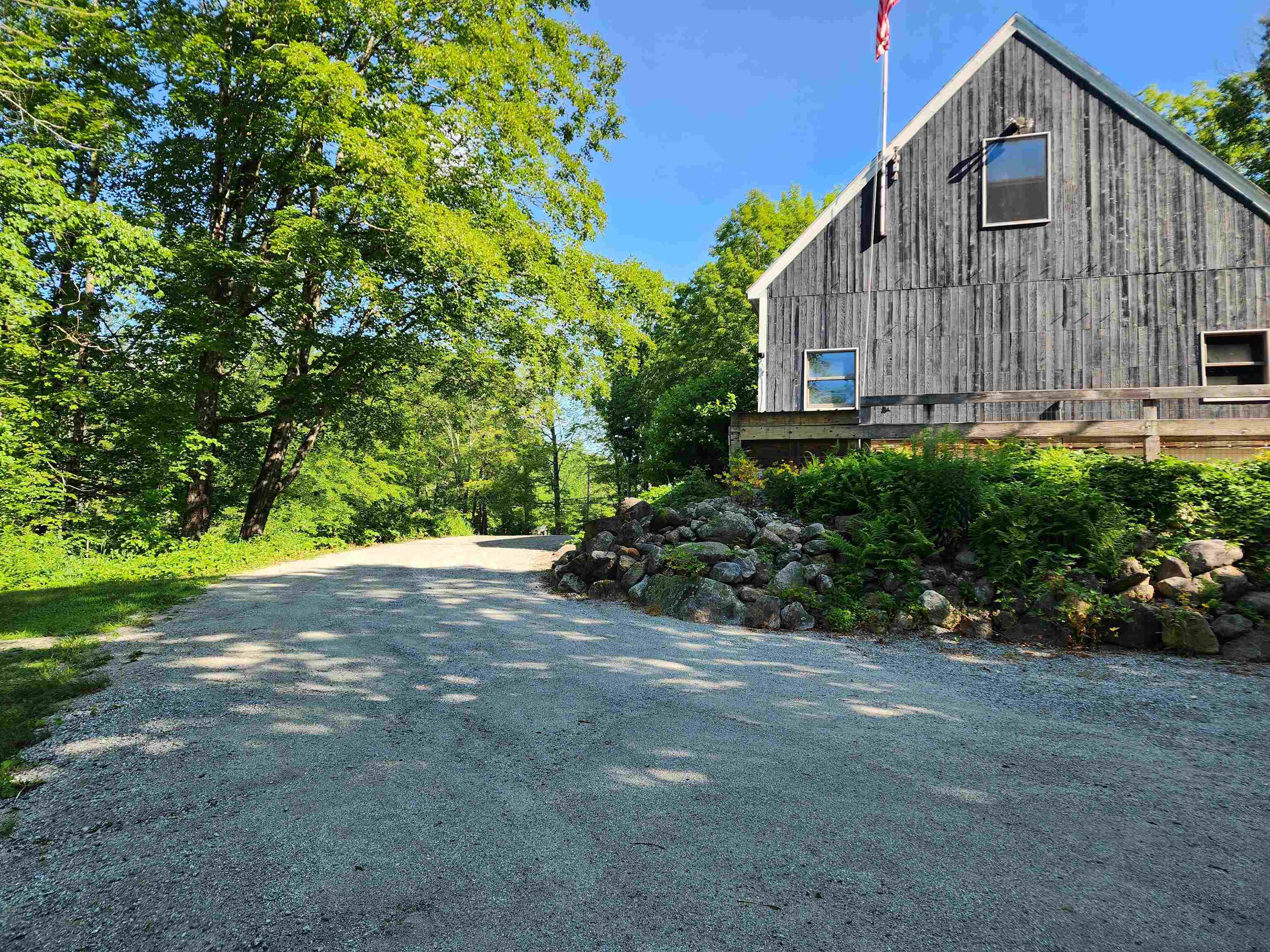 1055 Pine Street Hopkinton, NH 03229 - Photo 33 of 46