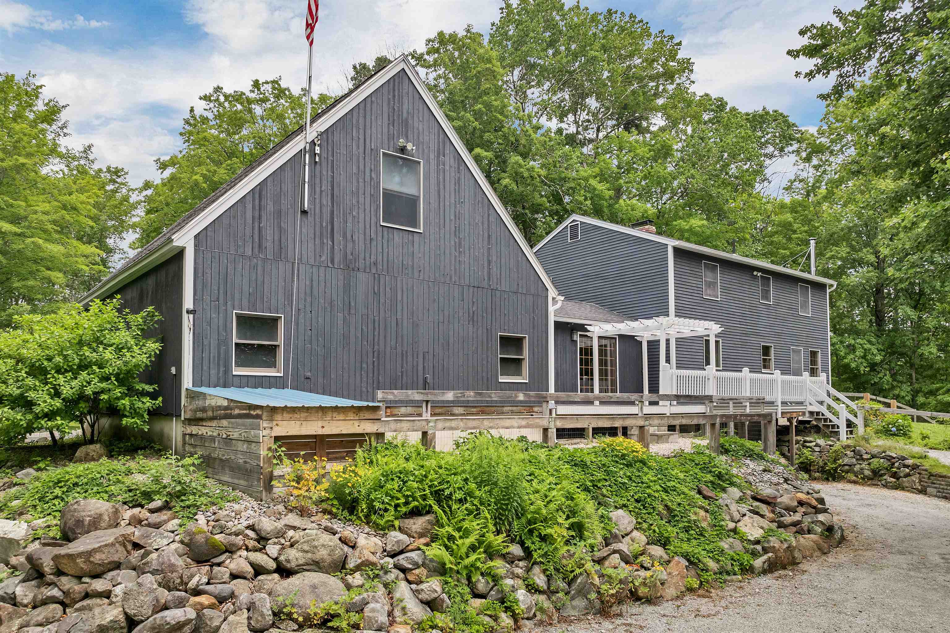 1055 Pine Street Hopkinton, NH 03229 - Photo 34 of 46