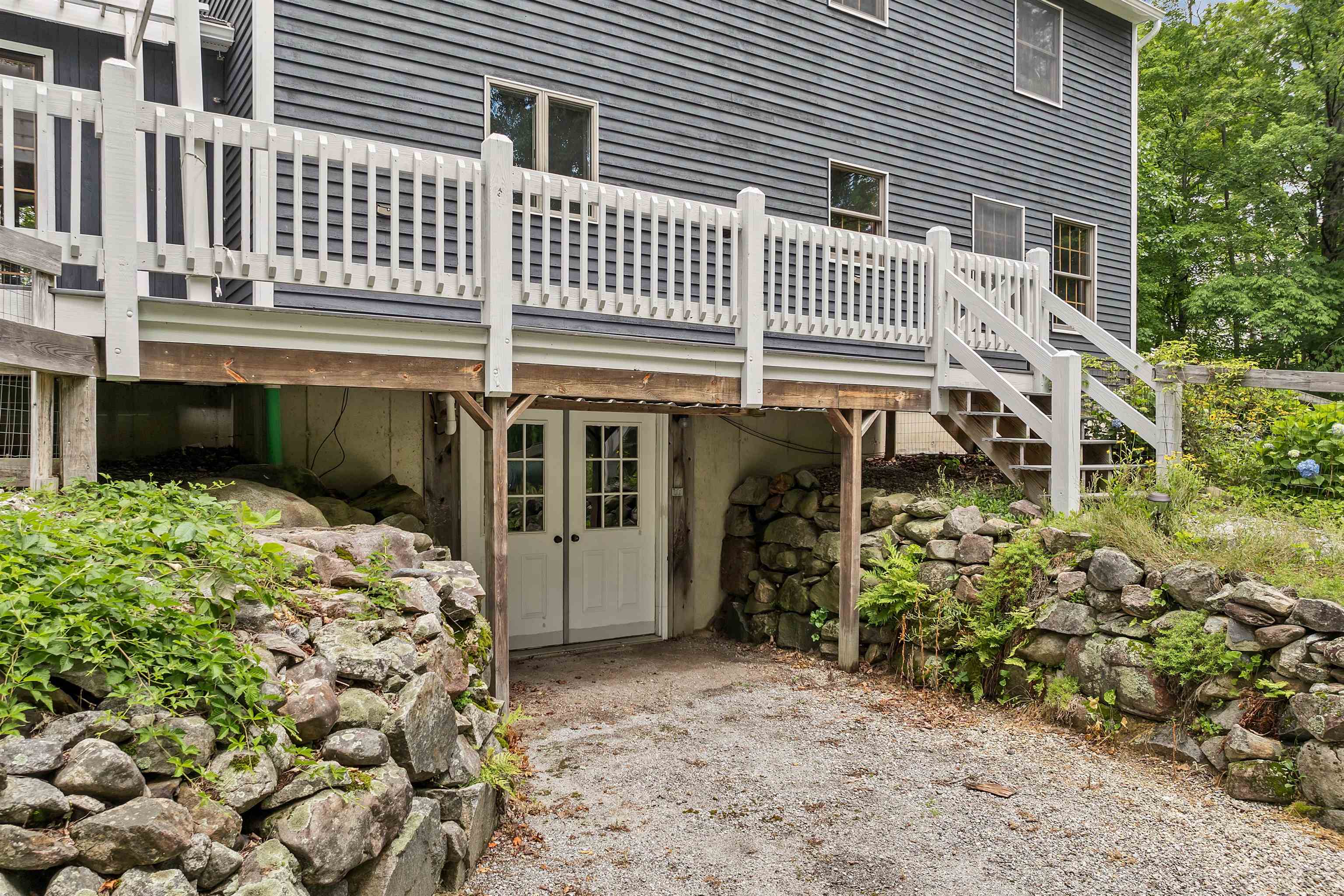 1055 Pine Street Hopkinton, NH 03229 - Photo 35 of 46