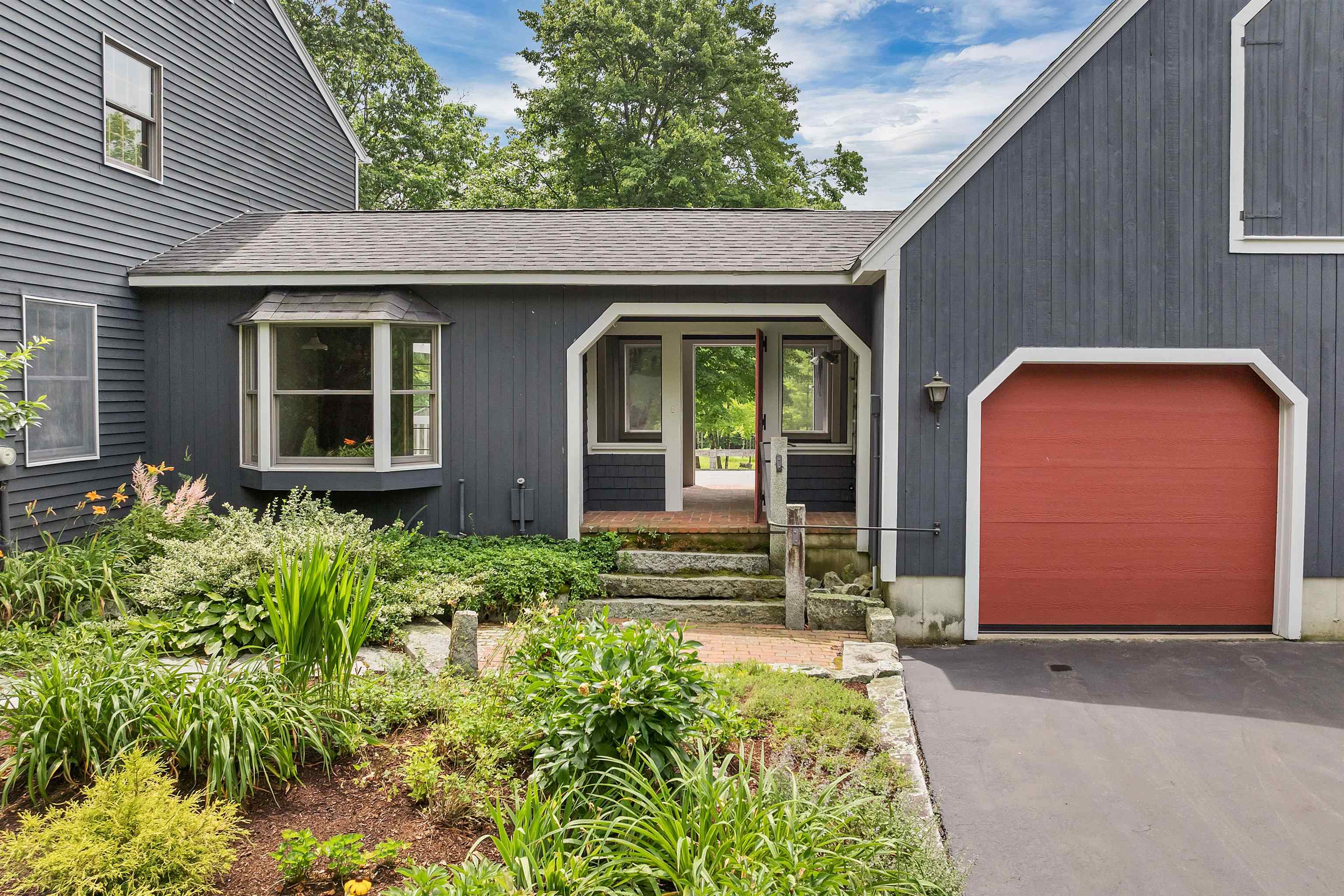 1055 Pine Street Hopkinton, NH 03229 - Photo 6 of 46