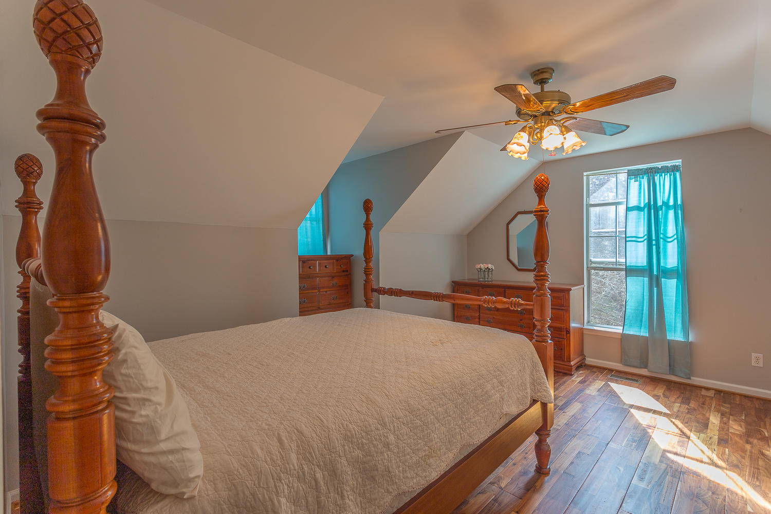 507 Majesty Road Soddy Daisy, TN 37379 - Photo 26 of 54 507 Majesty HD_-86