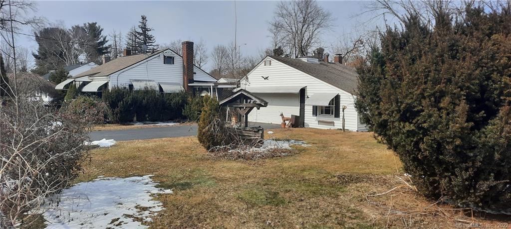 39 Trapella Road Windham, CT 06226 - Photo 1 of 1 Front View
