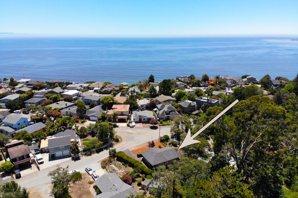 771 Seacliff Drive Aptos, CA 95003 - Photo 20 of 26 an aerial view of multiple house