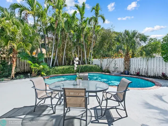 $1,259,000 | 2709 Northeast 30th Street, Fort Lauderdale, FL 33306