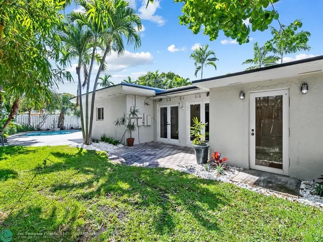 $1,259,000 | 2709 Northeast 30th Street, Fort Lauderdale, FL 33306