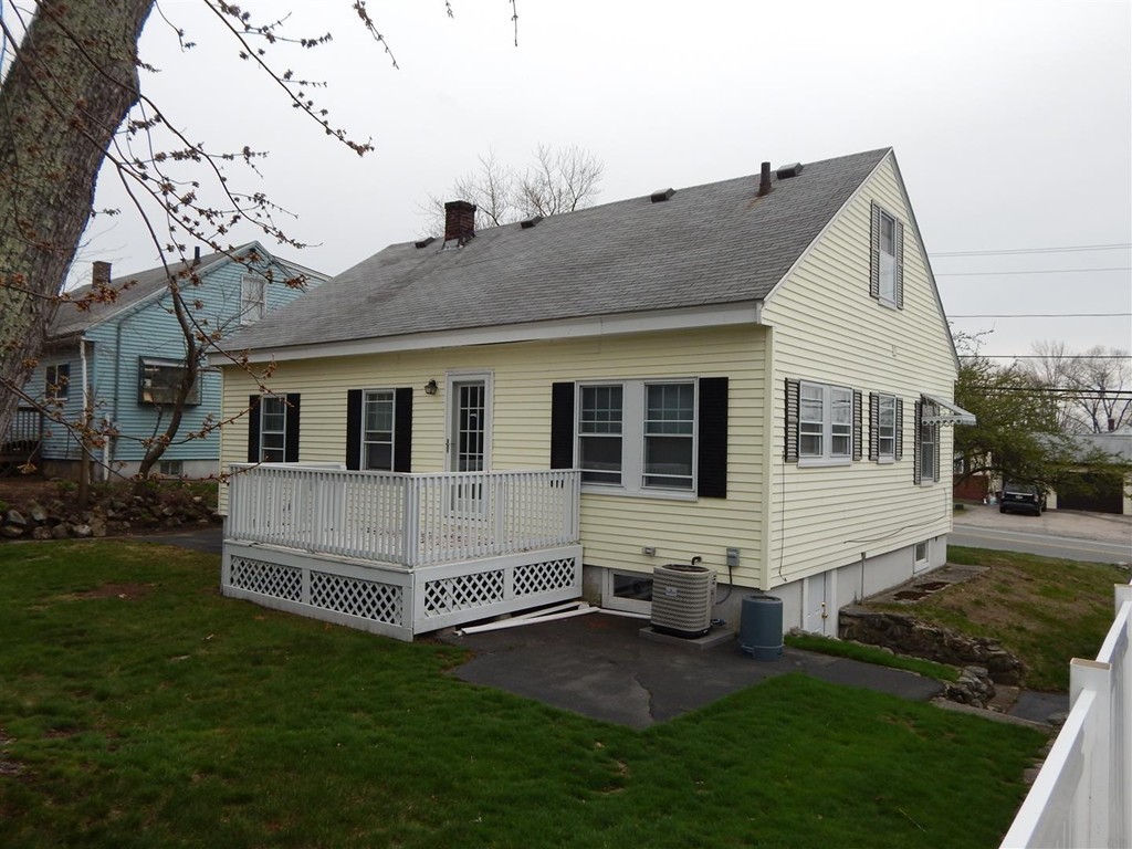 899 Riverside Drive Methuen, MA 01844 - Photo 26 of 28 Gallery Image 26